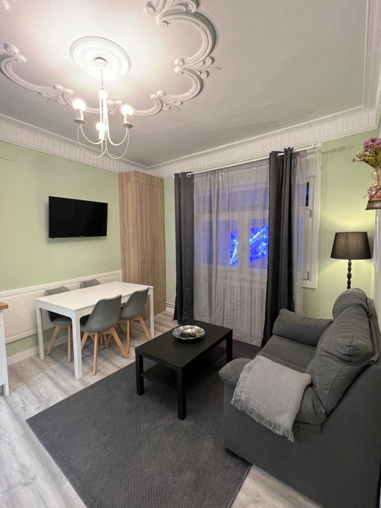 Apartamento Turistico Plaza I Monforte De Lemos Dış mekan fotoğraf